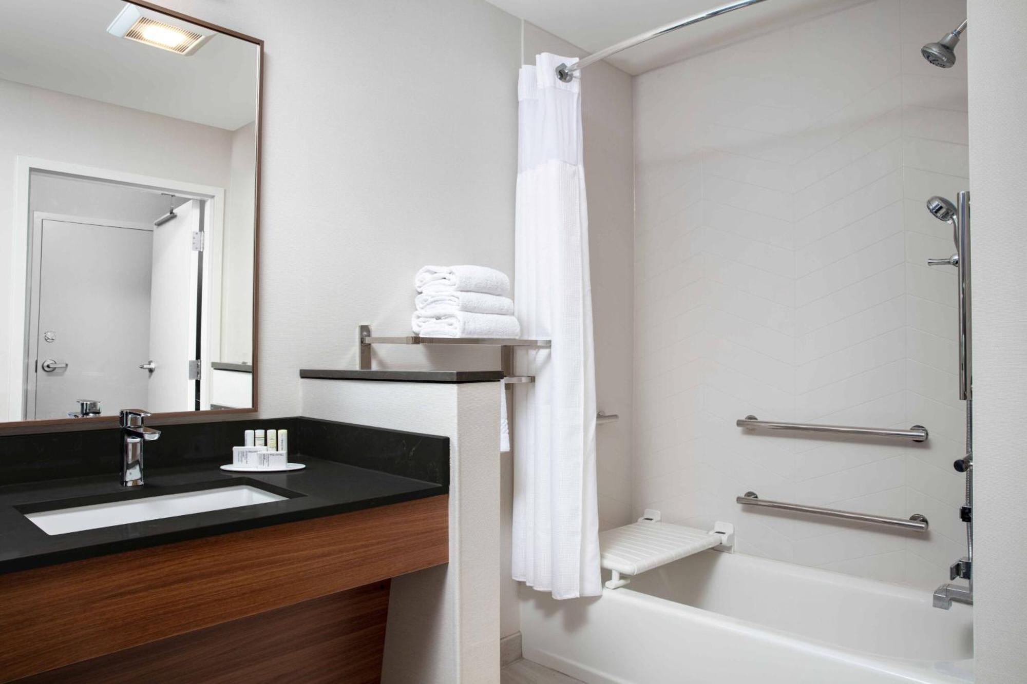 Fairfield By Marriott Inn & Suites Lewisburg Εξωτερικό φωτογραφία